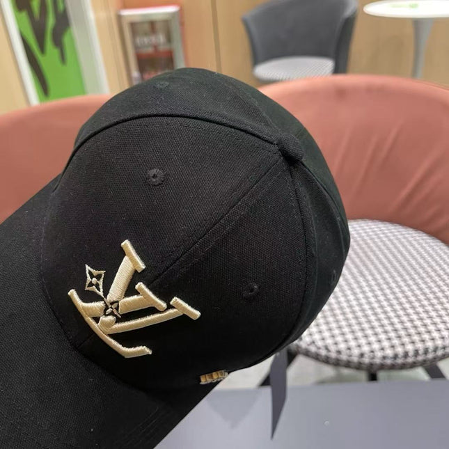 LV SIGNATURE CAP 125375