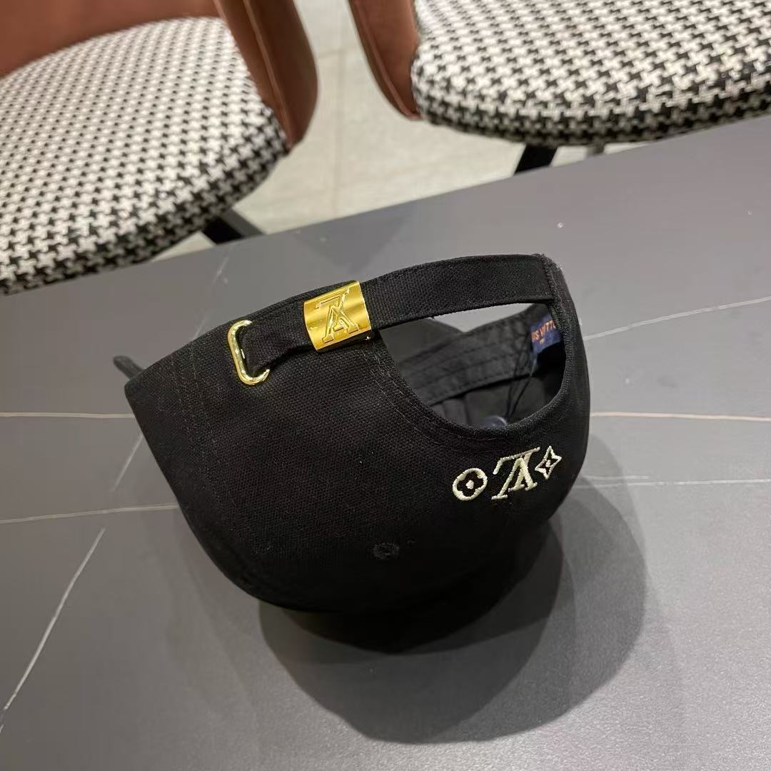 LV SIGNATURE CAP 125375