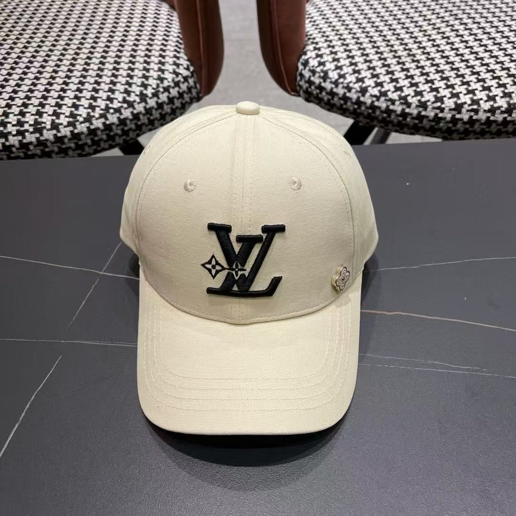 LV SIGNATURE CAP 125377