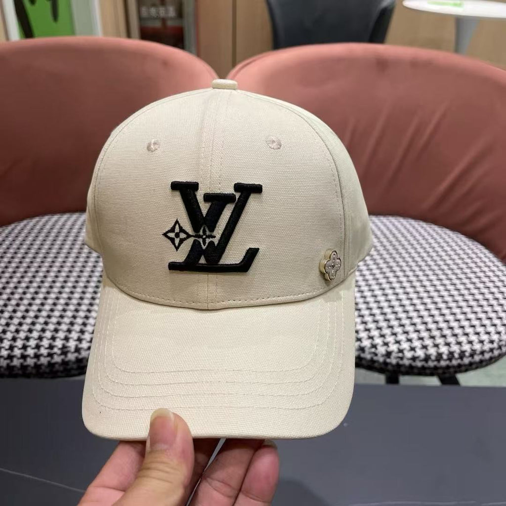 LV SIGNATURE CAP 125377