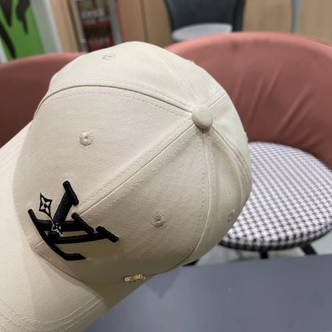 LV SIGNATURE CAP 125377