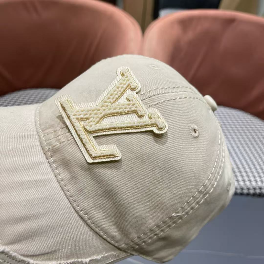LV SIGNATURE CAP 125379