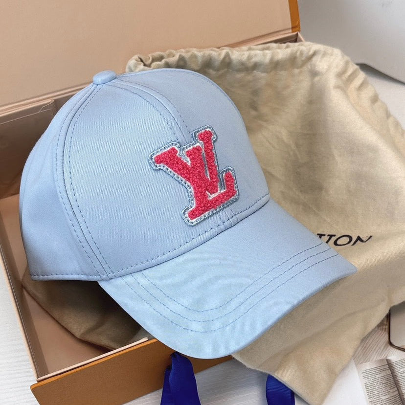 LV SIGNATURE CAP 125383