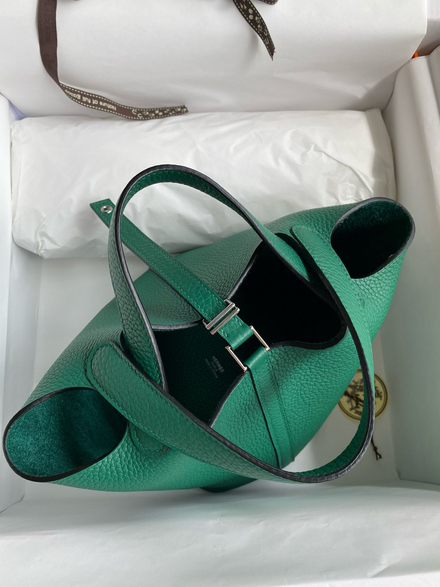PICOTIN LOCK 18 EMERALD TOGO SILVER HARDWARE