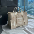 SHOPPING BAG 38 IN BEIGE AND WHITE CANVAS