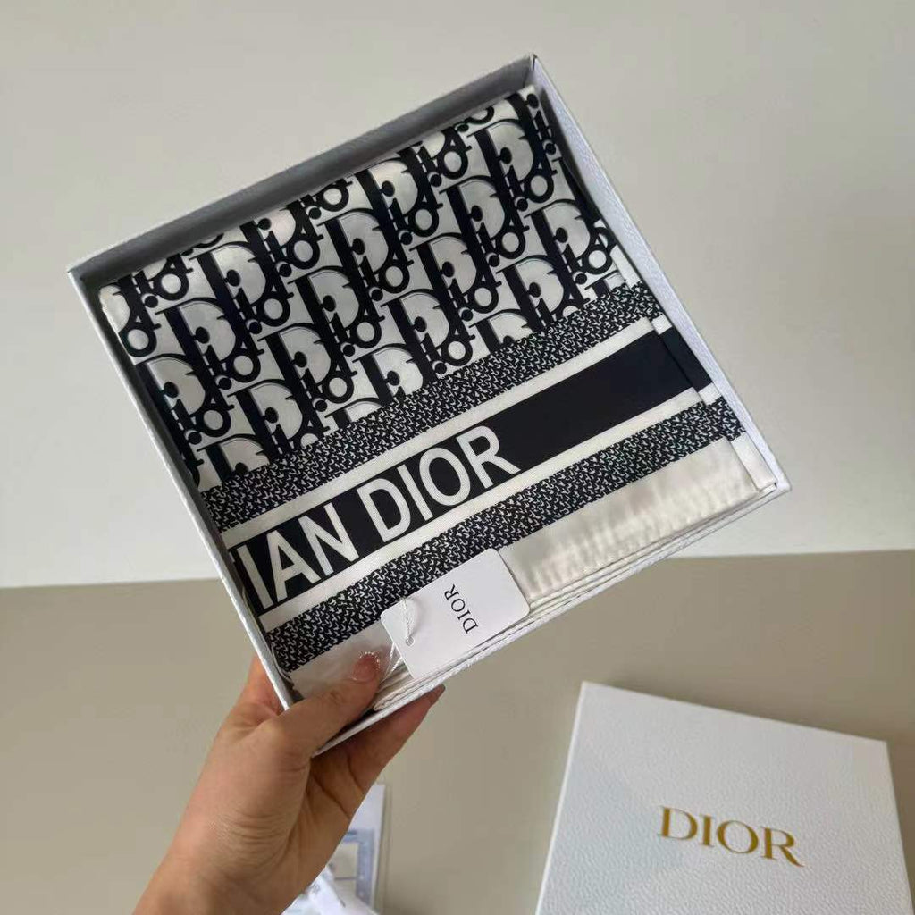 CD SCARF IN BLACK MONOGRAM PATTERN SILK