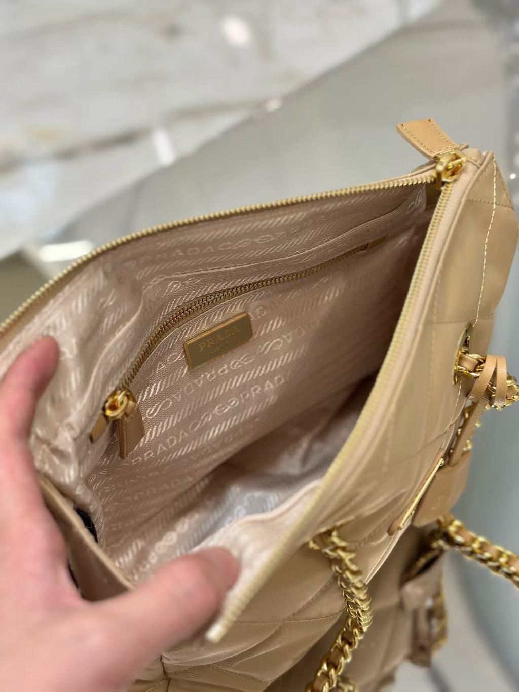 PRADA QUILTED SHOULDER BAG 25 IN LIGHT BROWN CALFSKIN
