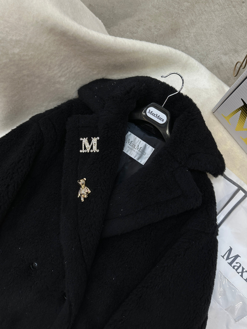 MAX MARA LONG COAT IN BLACK CASHMERE WITH CRYSTAL CHARM