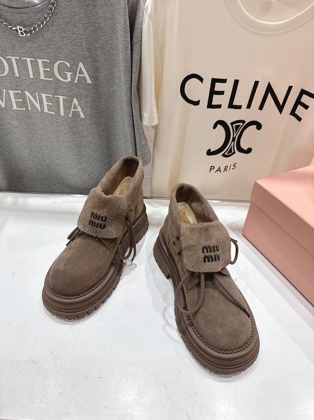 MM ANKLE BOOTS IN COFEE BROWN SUEDE