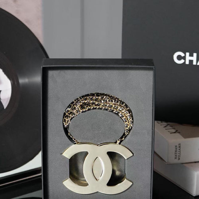 CC CLASSIC BAG CHAIN IN GOLD METAL