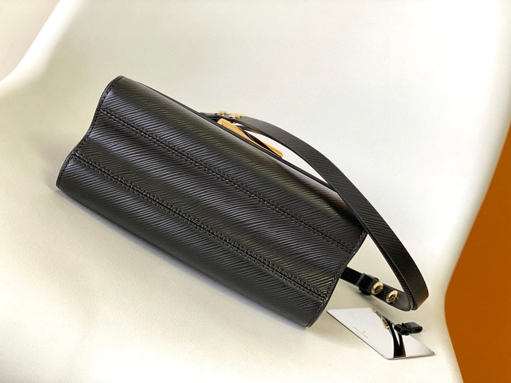 LV TWIST MM BAG 23 IN BLACK EPI LEATHER GOLD HARDWARE
