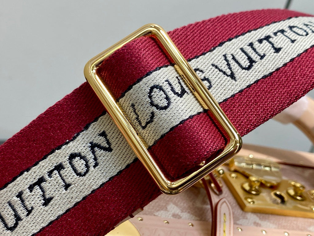 LV TRUNK 22 IN LIGHT PINK CANVAS GOLD HARDWARE