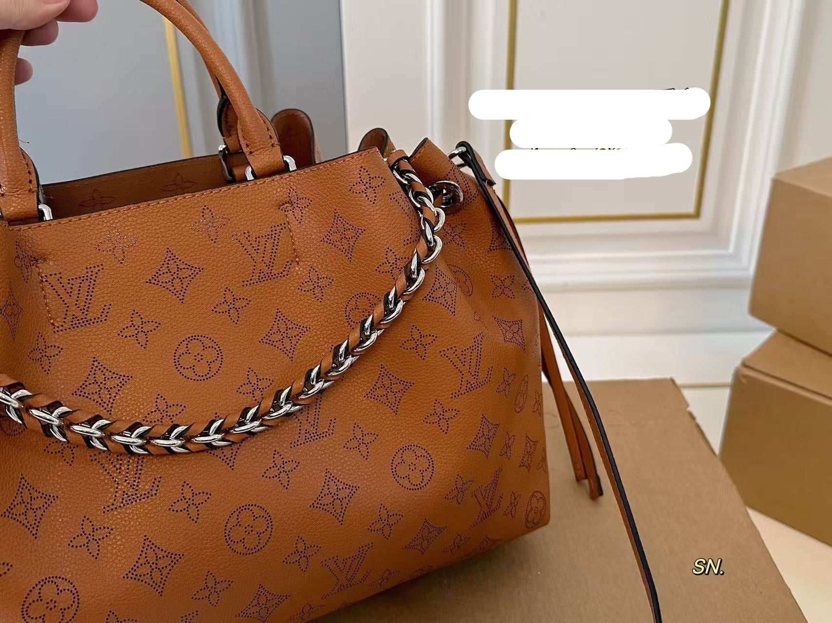 LV 26S BELLA TOTE MONOGRAM 33 IN BROWN CALFSKIN