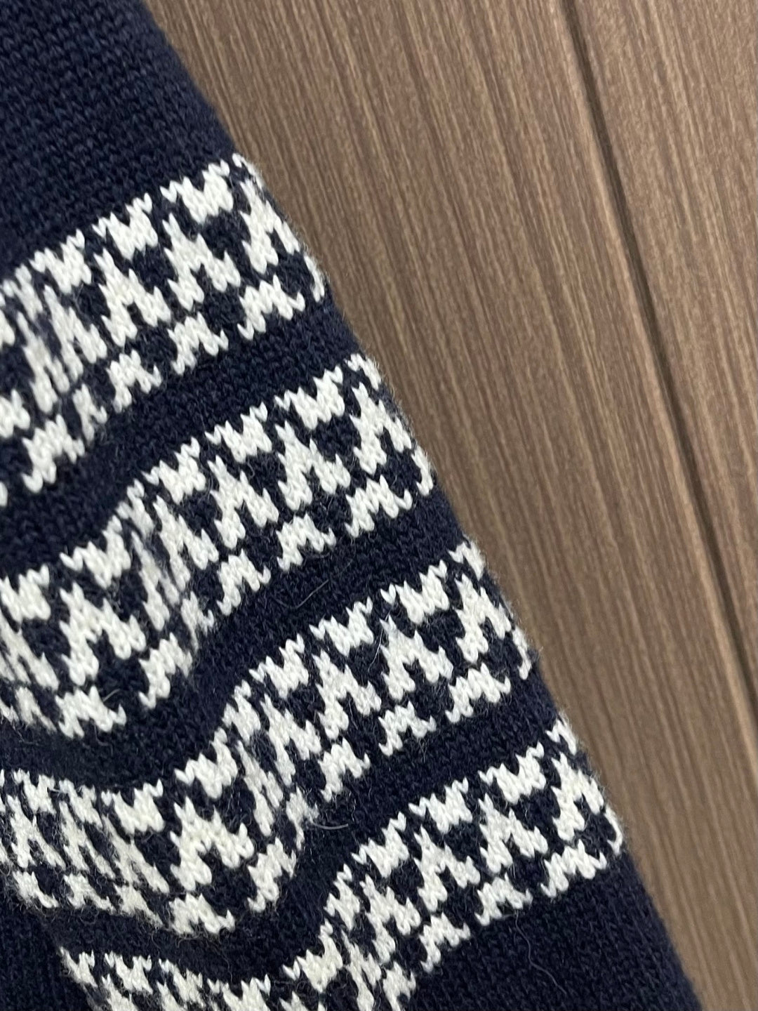THOM 26S CARDIGAN 827405