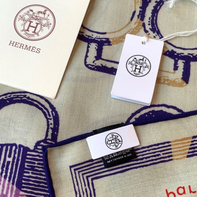 HERMES 26S PRINTED SQUARE SCARF 135 IN CASHMERE AND SILK 307238
