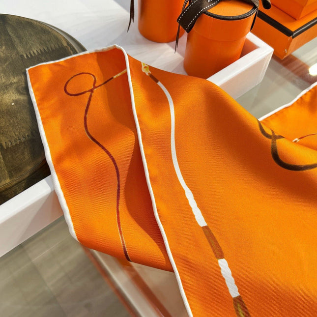 HERMES 26S PRINTED SQUARE SCARF 88 IN SILK 309923