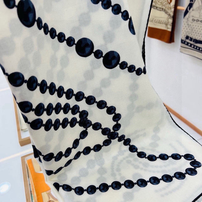 CHANEL 26S SCARF 140 IN SILK 311965