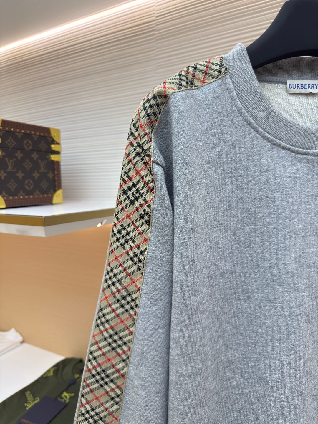 BURBERRY 26S SWEATSHIRT 436