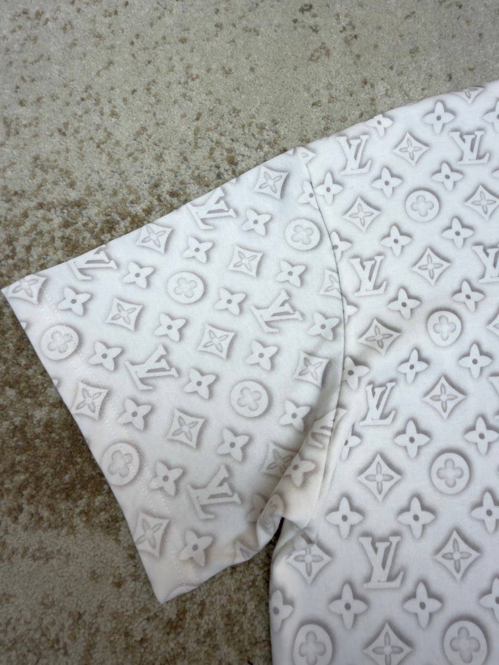LV 25S SHORT-SLEEVE T-SHIRT 592304