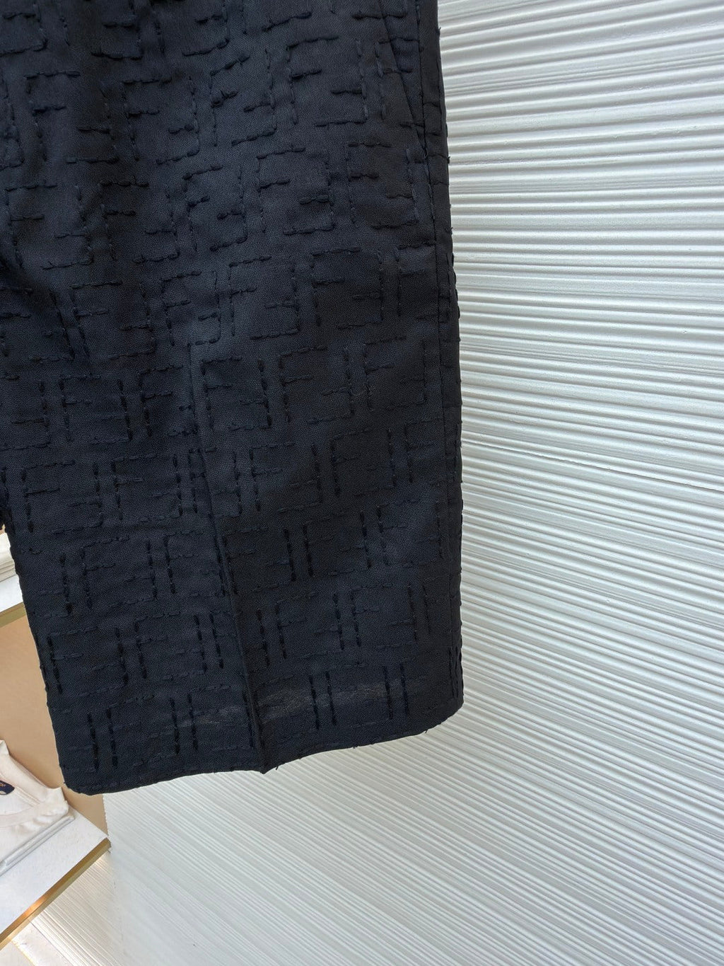FENDI 26S LONG SHORTS 207