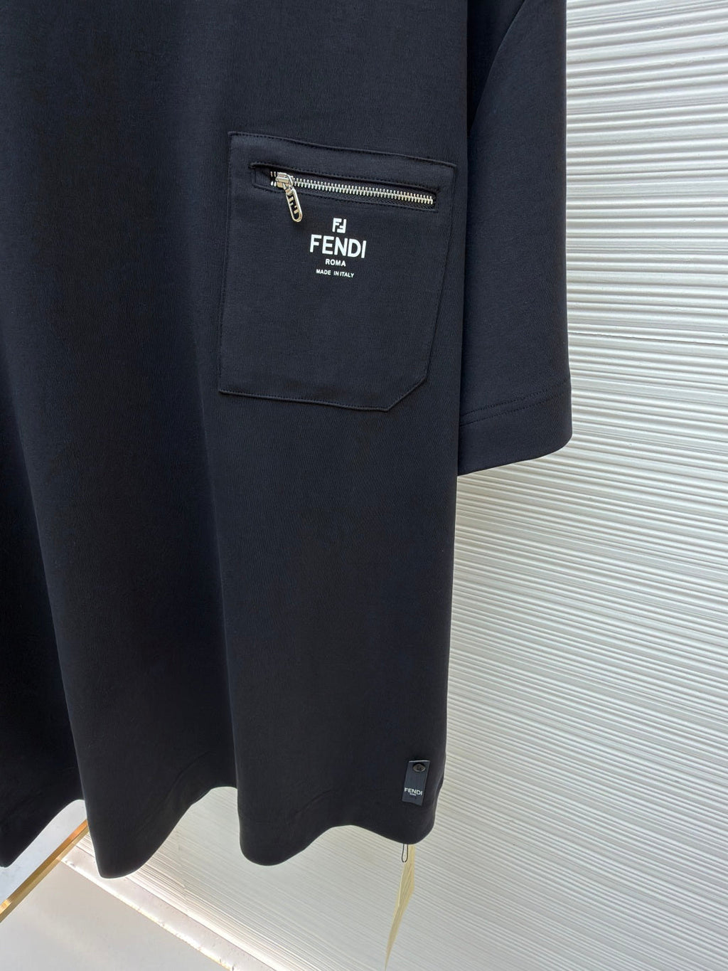 FENDI 26S SHORT SLEEVE T-SHIRT 209