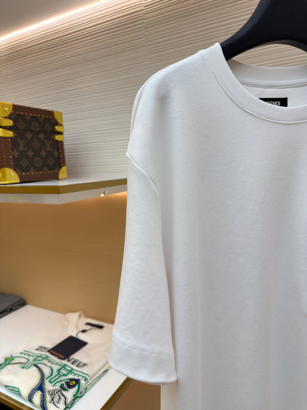 FENDI 26S SHORT SLEEVE T-SHIRT 208