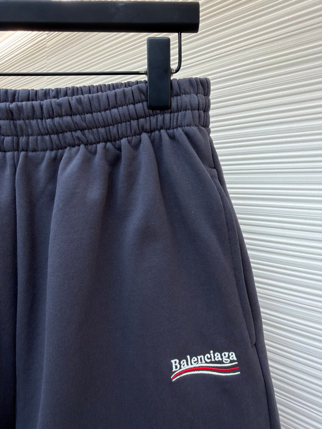 BALENCIAGA 26S SHORTS 146