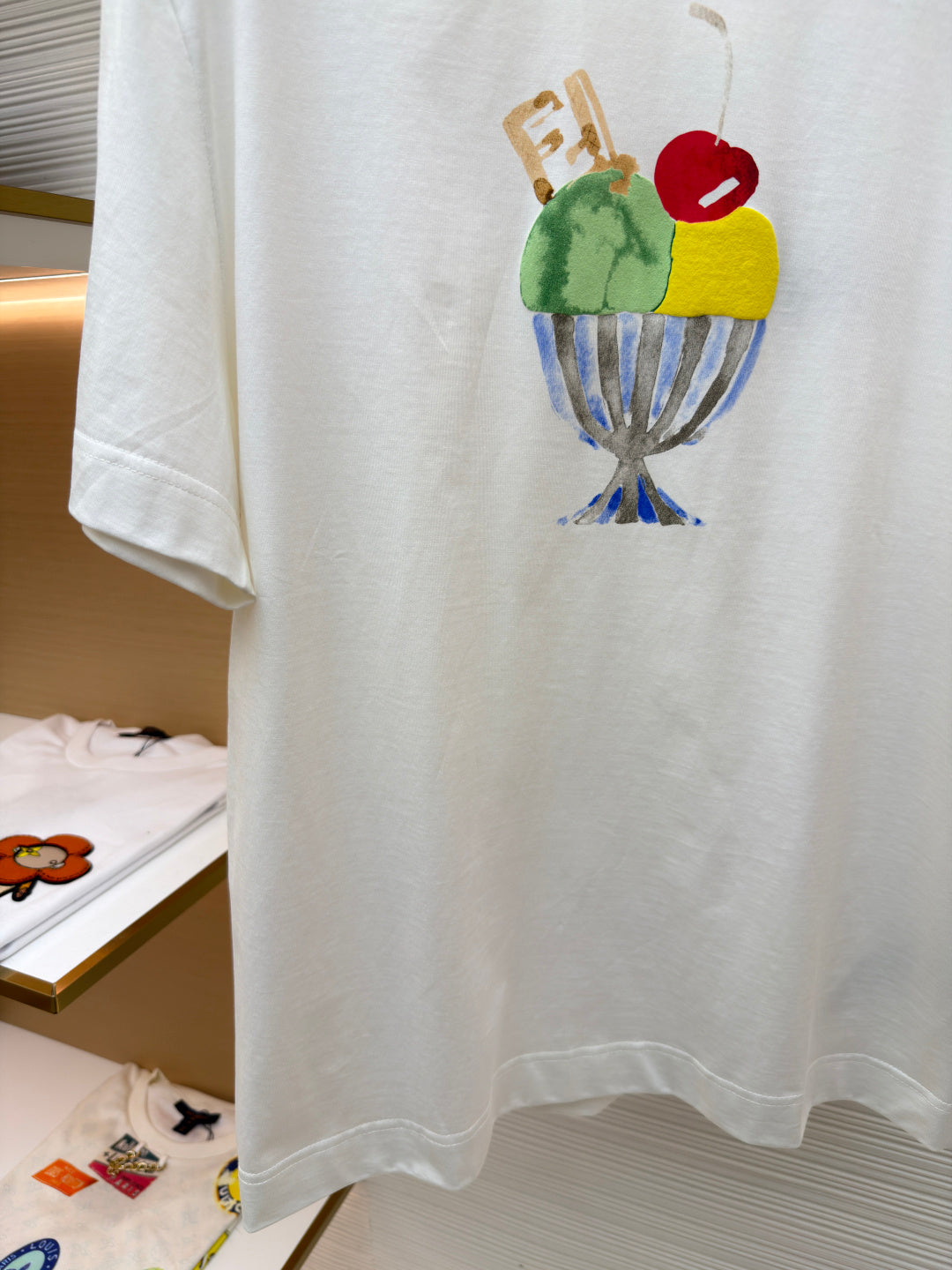 FENDI 26S SHORT SLEEVE T-SHIRT 076