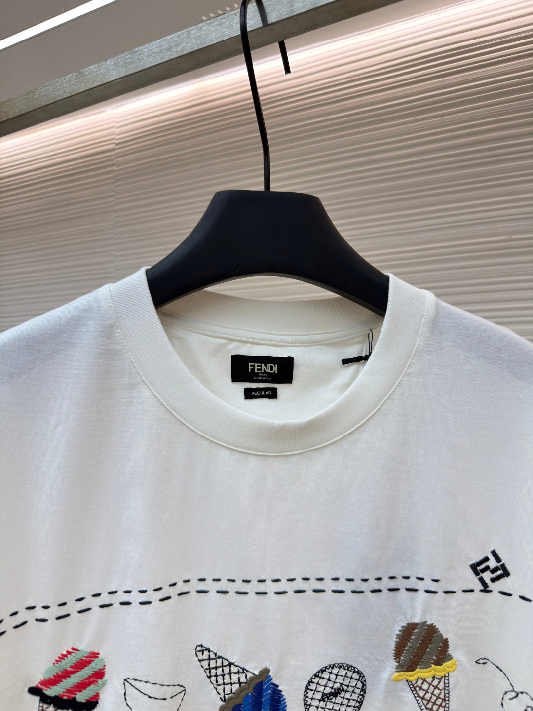 FENDI 26S SHORT SLEEVE T-SHIRT 057