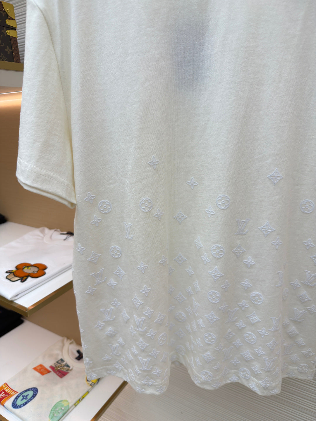 LV 26S T-SHIRT STYLE 244