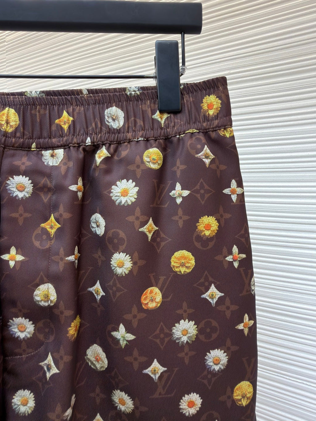 LV 26S SHORTS STYLE 226
