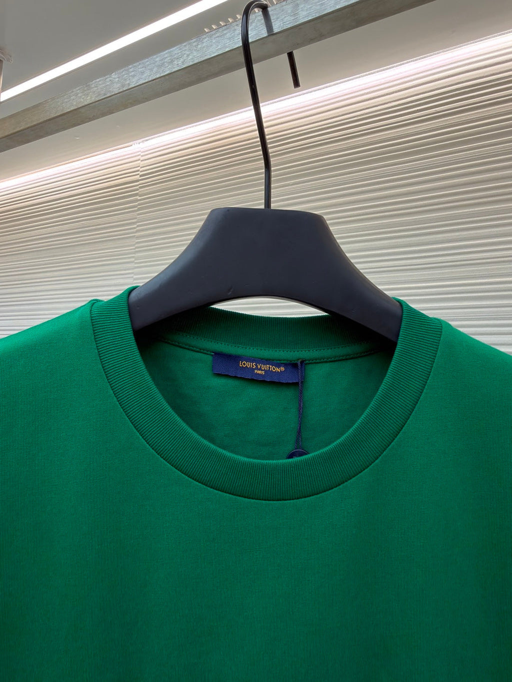 LV 26S T-SHIRT STYLE 207