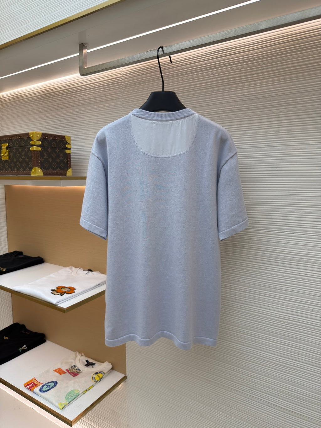 LV 26S SHORT-SLEEVED SWEATER STYLE 189
