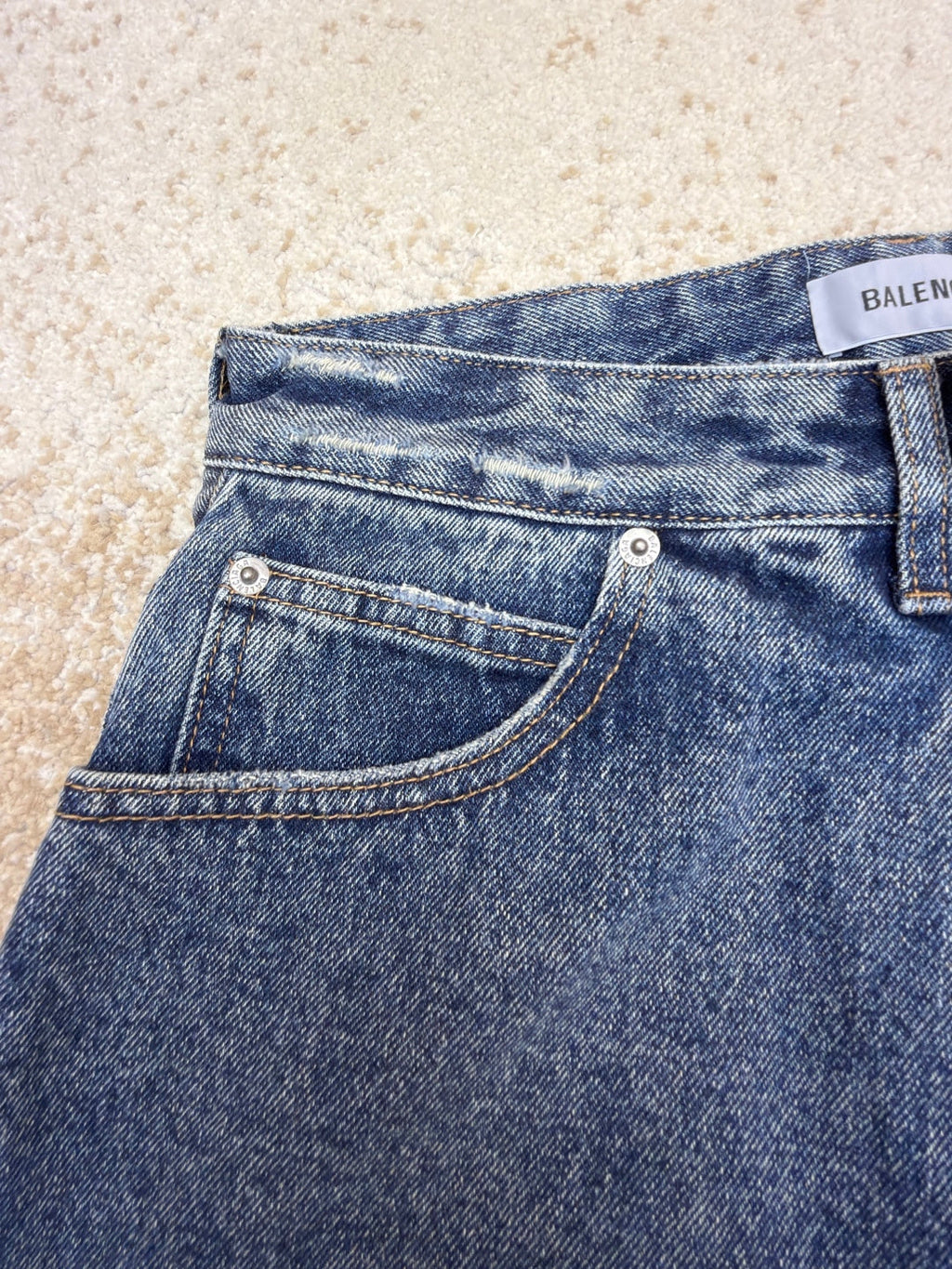 BALENCIAGA 26S DENIM SHORTS 017