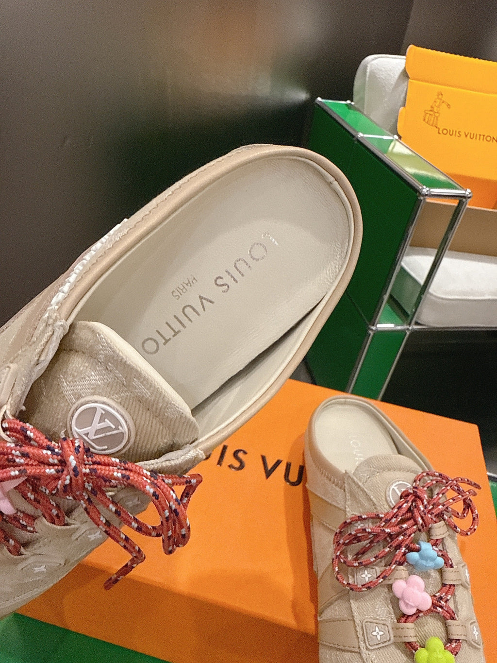 LV 26S MULE SNEAKERS IN BEIGE DENIM AND SUEDE WITH FLOWER CHARM