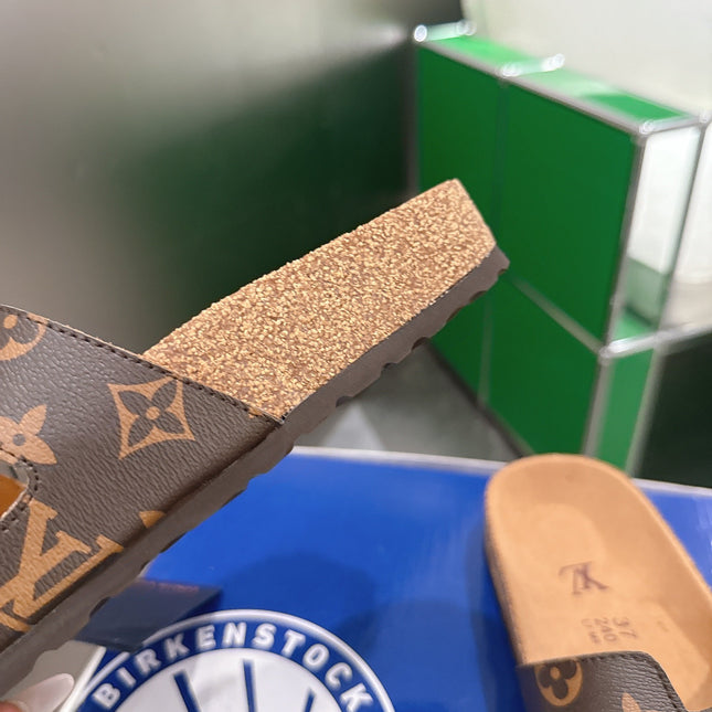 LV 26S SLIDES IN DARK BROWN COATED CANVAS