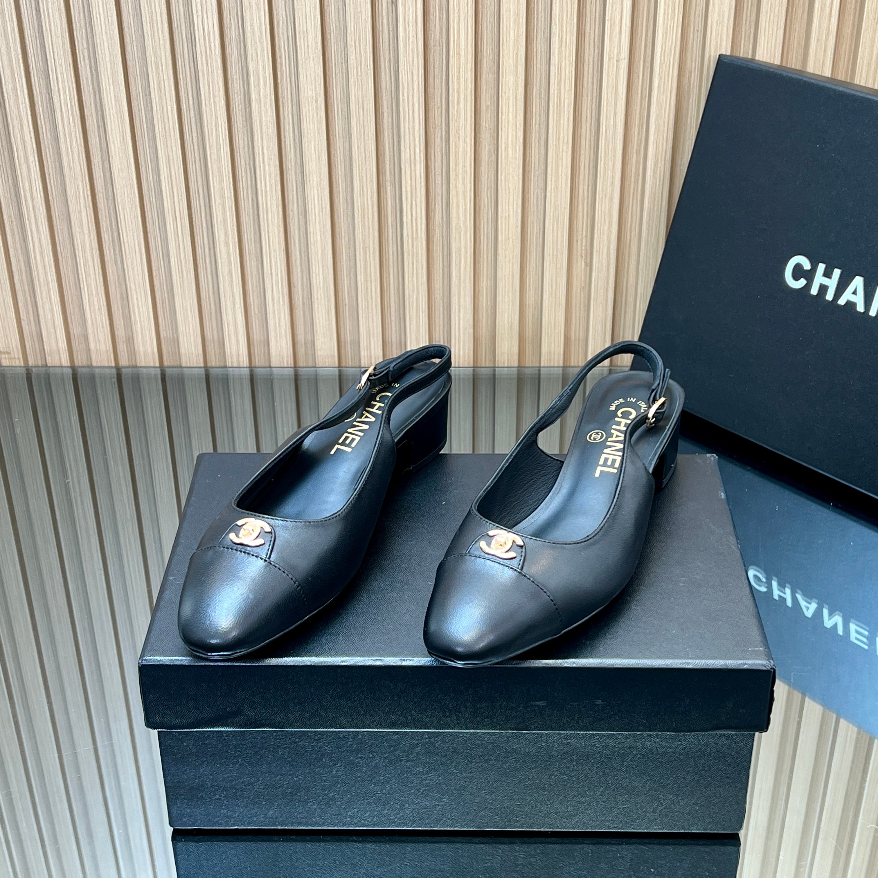 CHANEL 25S SLINGBACK SHOE 45MM IN BLACK CALFSKIN GOLD HARDWARE