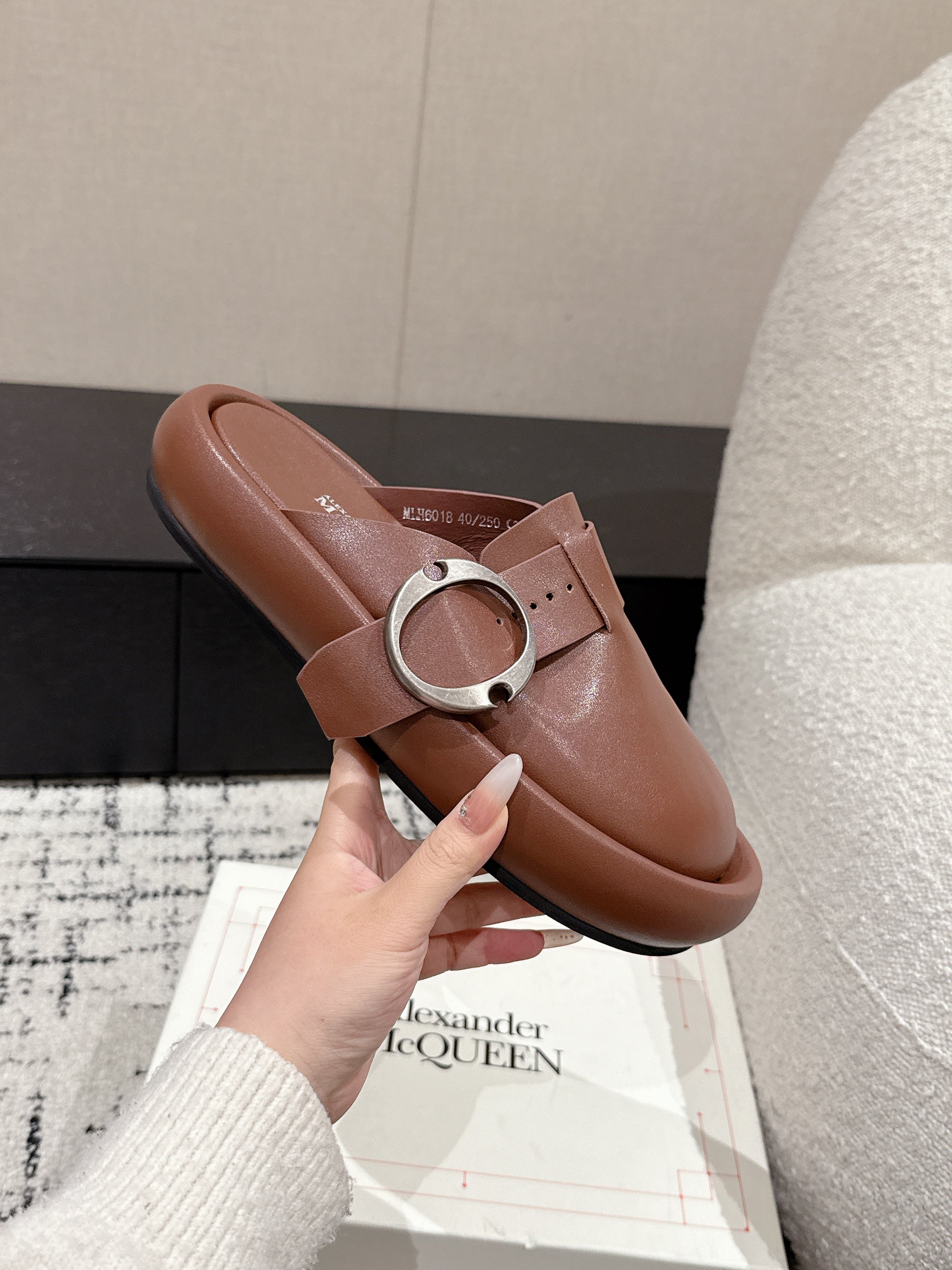 ARC CLOG MULES IN BROWN LAMBSKIN