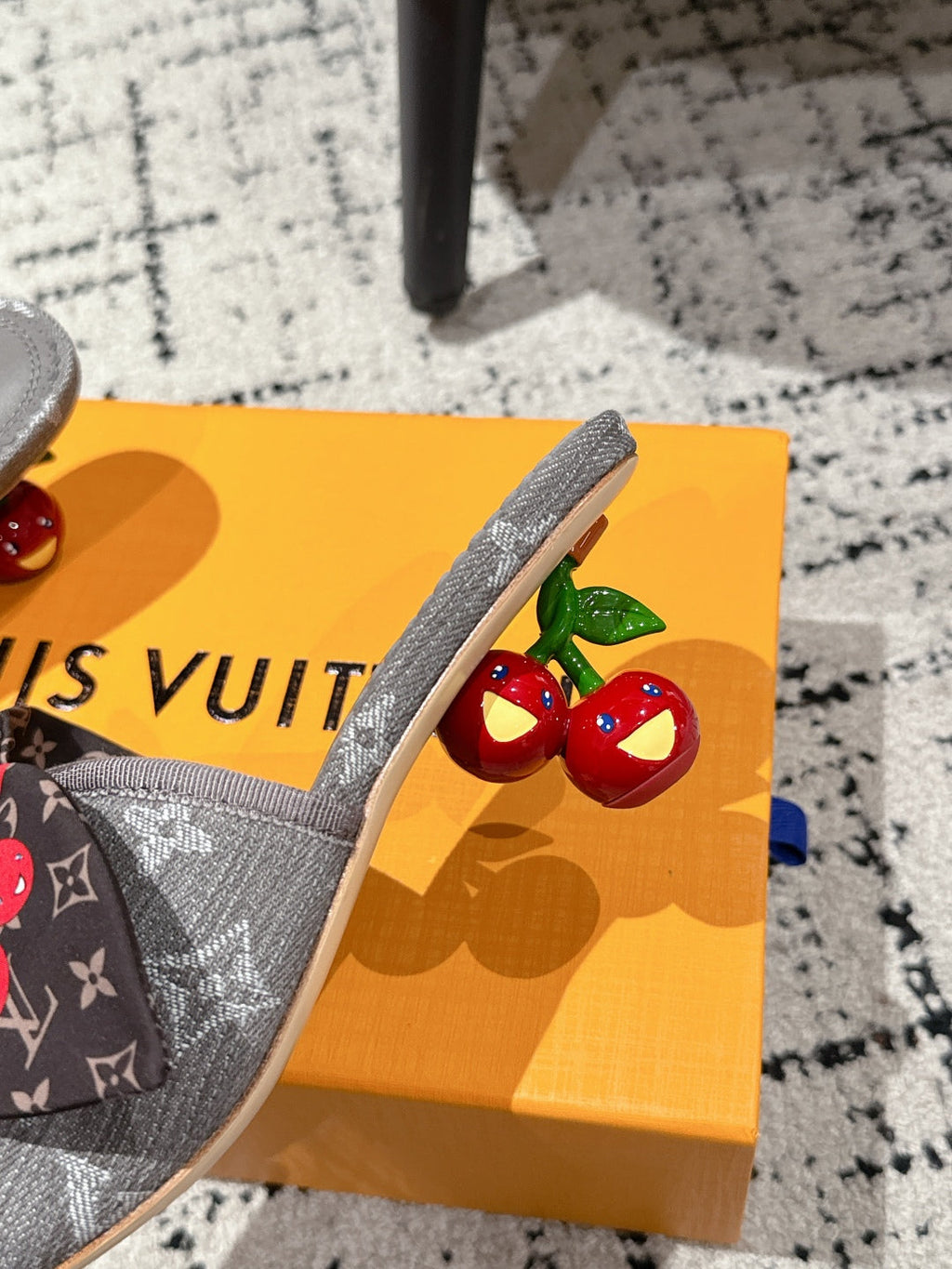 LV CHERRY HIGH HEELS 25S IN DARK GREY DENIM WITH BOW STYLE 7