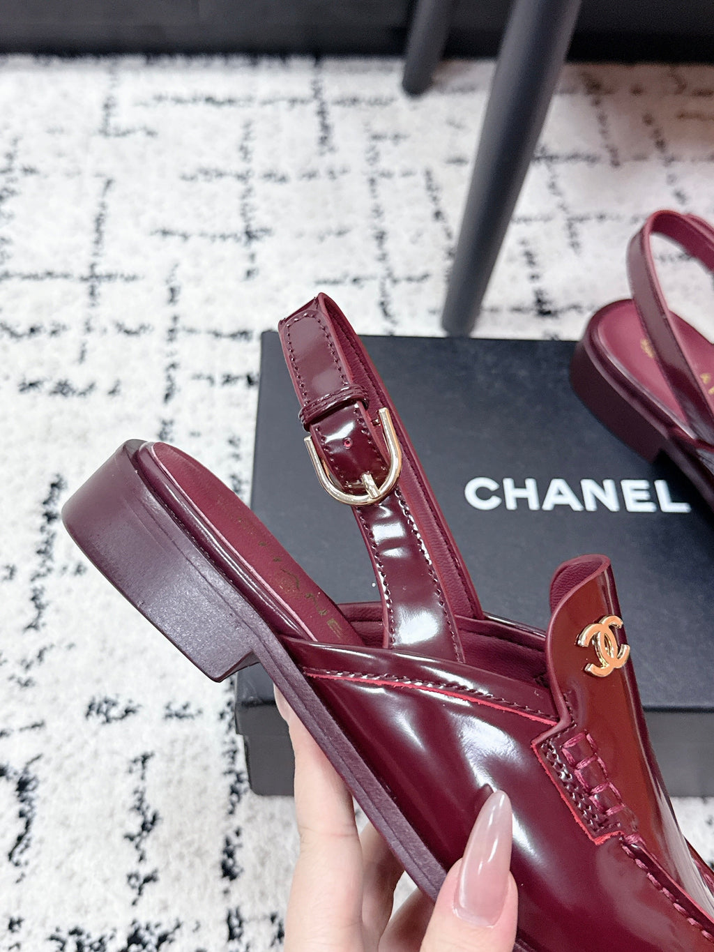 CHANEL 26S SLINGBACK LOAFERS IN BURGUNDY RED PATENT CALFSKIN WITH CC LOGO