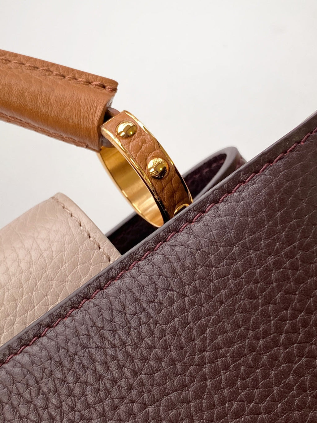 LV 26S CAPUCINES BAG 31 IN REDDISH BROWN TAURILLON CALFSKIN