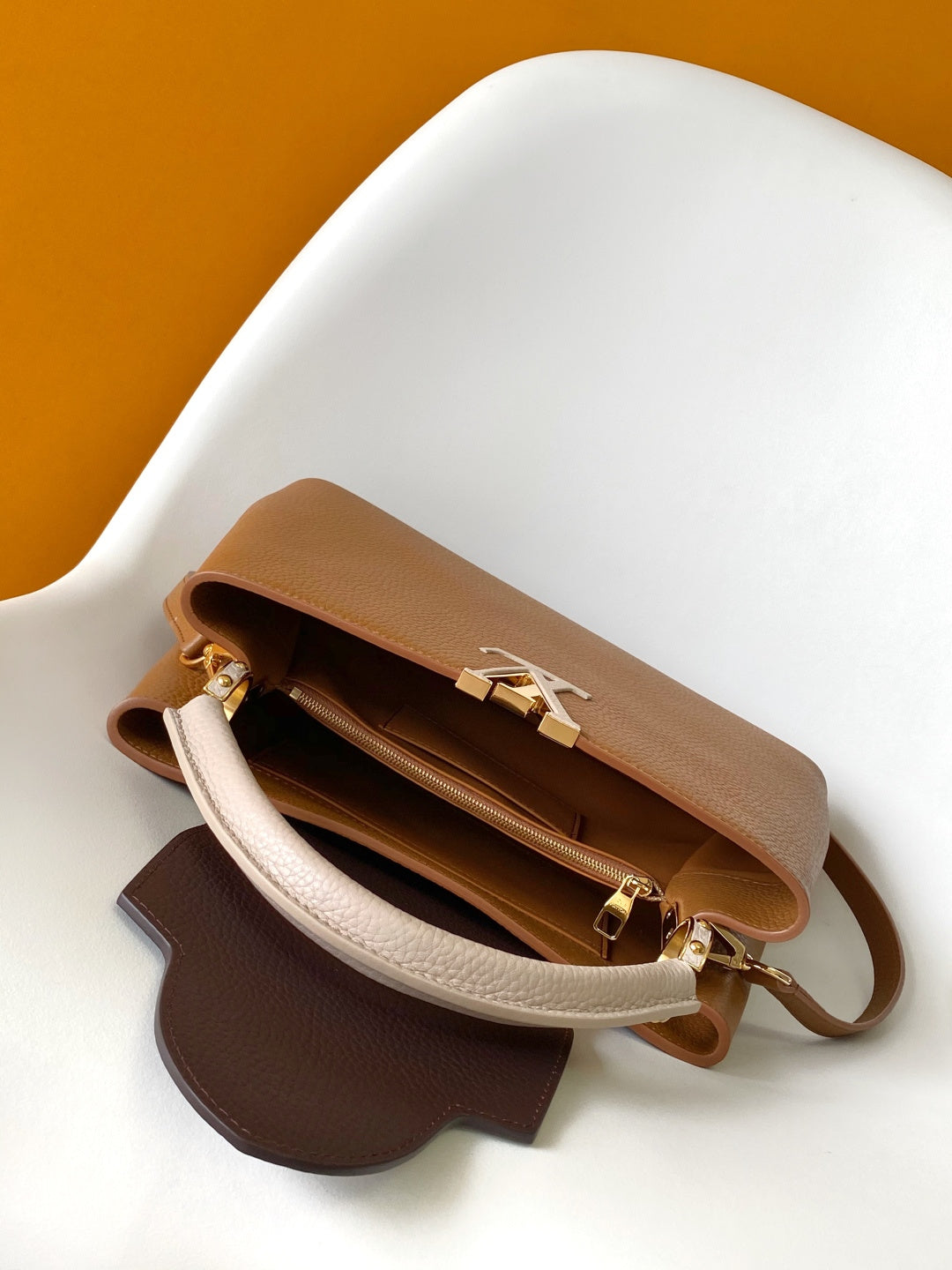 LV 26S CAPUCINES BAG 31 IN BROWN TAURILLON CALFSKIN