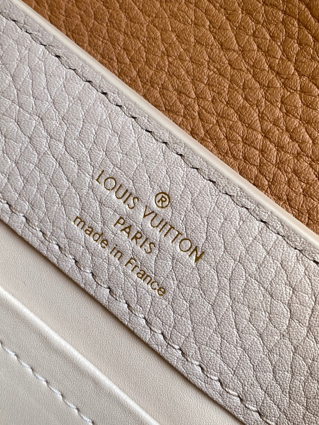 LV 26S CAPUCINES BAG 21 IN GRAYISH BEIGE TAURILLON CALFSKIN