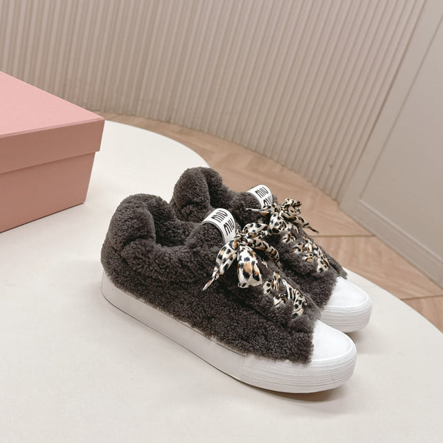 MIUMIU 25S SNEAKERS IN DARK BROWN SHEARLING WITH LEOPARD-PRINT LACES