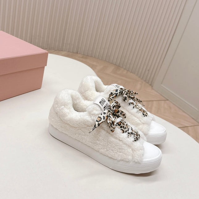 MIUMIU 25S SNEAKERS IN WHITE SHEARLING WITH LEOPARD-PRINT LACES