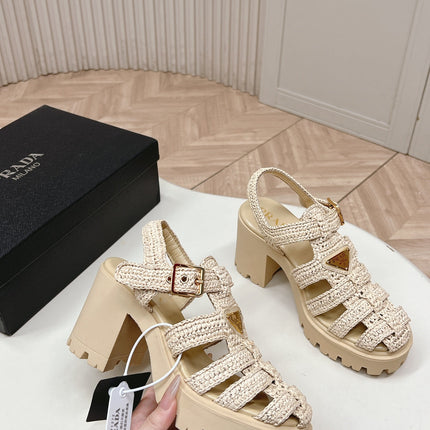 PRADA 26S HEELED FISHERMAN SANDALS IN BEIGE RAFFIA AND CALFSKIN