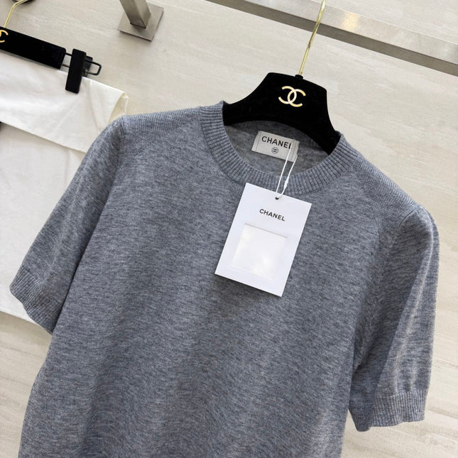 CHANEL 26S SHORT-SLEEVE SWEATER STYLE 1028