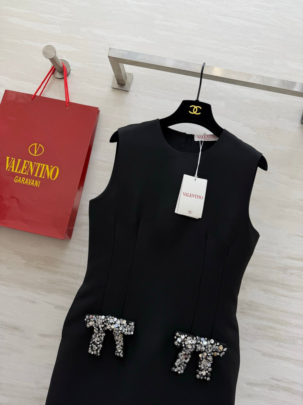 VALENTINO 26S SLEEVELESS DRESS 121