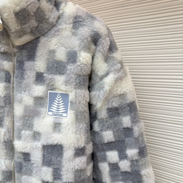 LV 25S CASHMERE COAT 589440