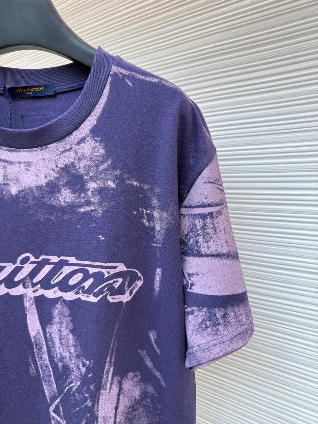 LV 26S T-SHIRT STYLE 252